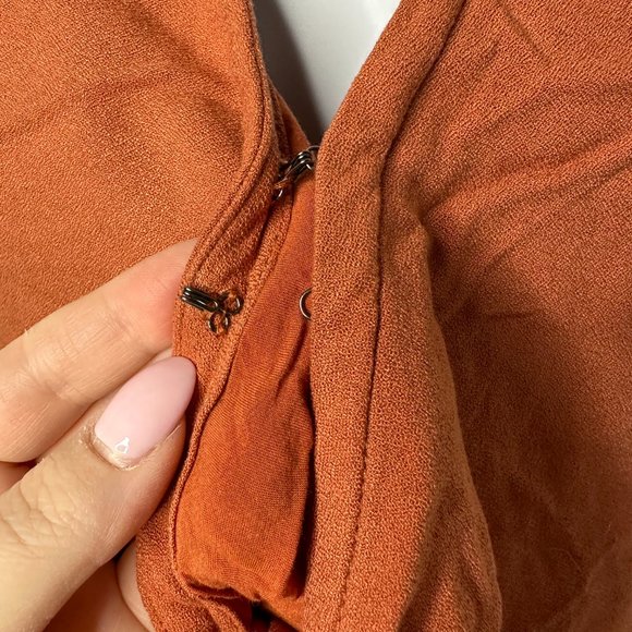 Abercrombie & Fitch Orange Flutter Sleeve Crop Top Women's Medium - Picture 2 of 5